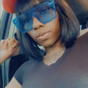 Meet your Posher, Snowey